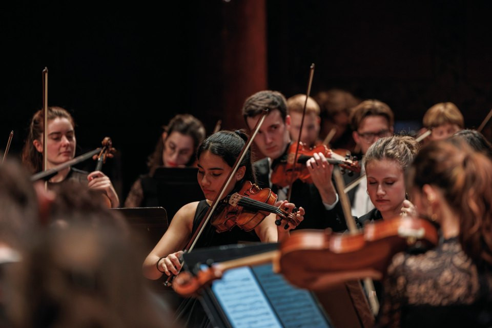 SJSO – Fühjarstournee 2026: „La Mer“